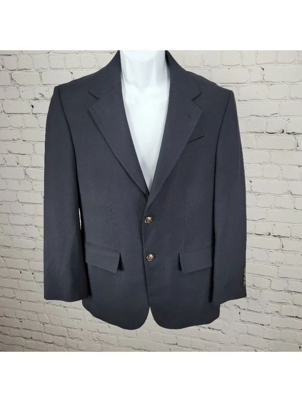 Versini Black 100% Wool 2 Button Ventless Notch Blazer Sport Coat Size 37S